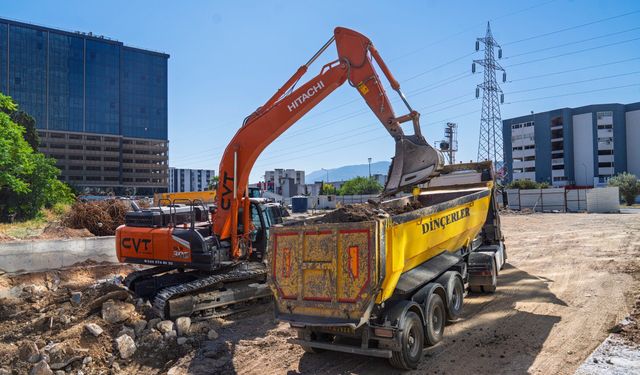 Mürselpaşa Alt Geçidi’nde gövde kazısı başladı