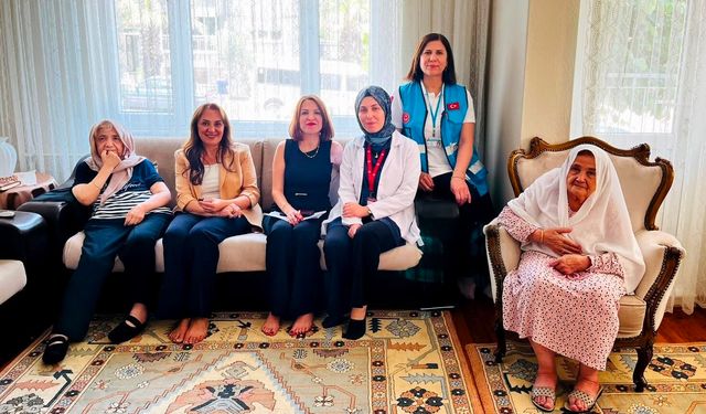 Denizli’de evde sağlık hizmetinden faydalanan hastalar ziyaret edildi