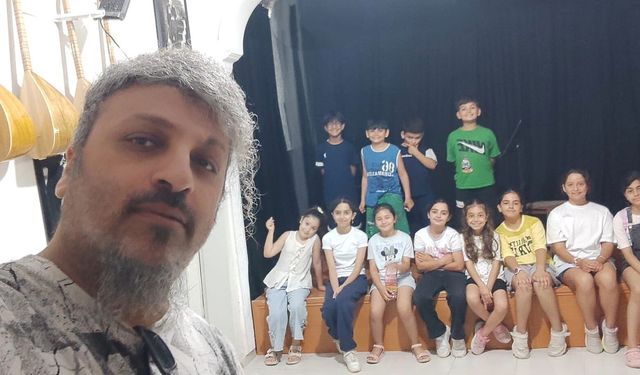 Hatay'da yaratıcı drama atölyeleri çocuklara umut oluyor