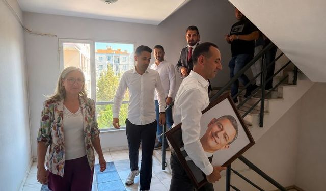 CHP'de İzmir ve Aydın'da toplu istifalar