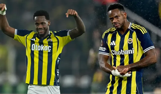 Galatasaray Jhon Duran transferini askıya aldı