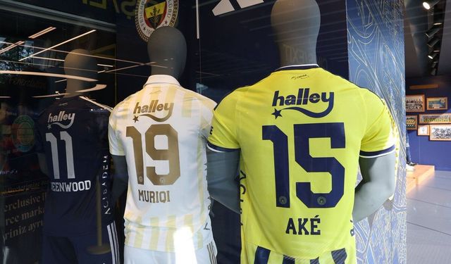 Fenerbahçe yeni transferleri için imza töreni düzenleyecek