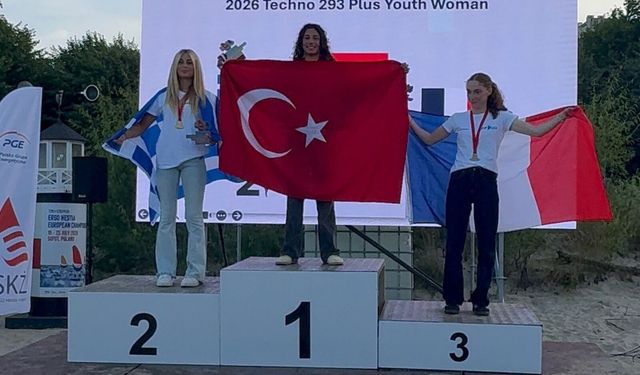 İzmirli Defne Eğrilmez Avrupa şampiyonu oldu