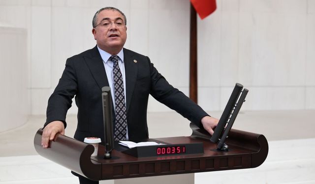 Evrim Karakoz Çiftçi üreterek batıyor dedi