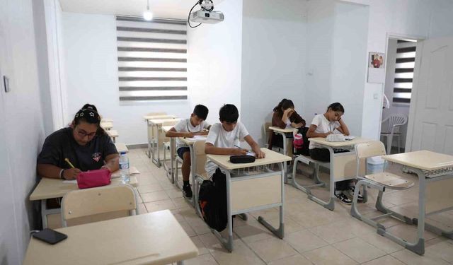 Didim Belediyesi Eğitim Destek Atölyesi’nde matematik eğitimi