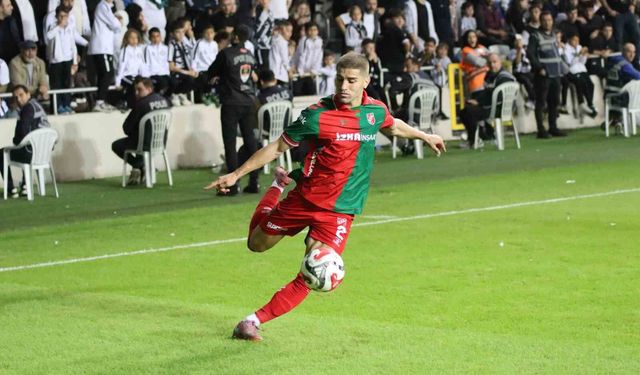 Karşıyaka’da Harun Kaya takımdan ayrıldı