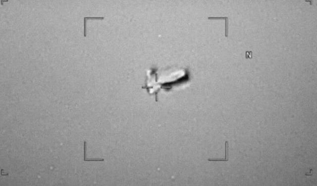 ABD, UFO'lar hakkında yeni görüntü ve belgeler yayımladı