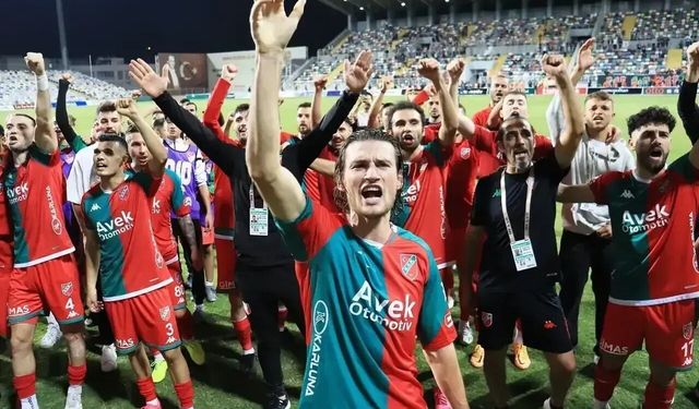 Karşıyaka SK’da Fatih Taşdelen takıma katıldı