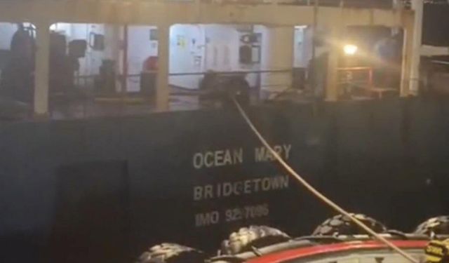 Çanakkale Boğazı’nda kuru yük gemisinde makine arızası