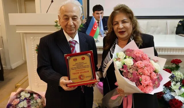 Zarife Guliyeva’ya Türk Aksakalları Birliği’nden diploma