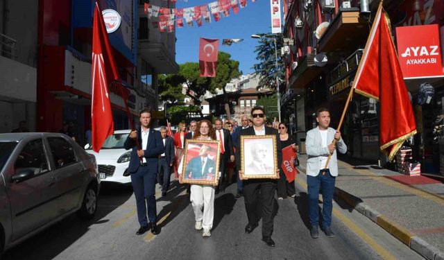Cumhuriyet Halk Partisi, Balıkesir’de 103’üncü kuruluş yıl dönümünü kutladı