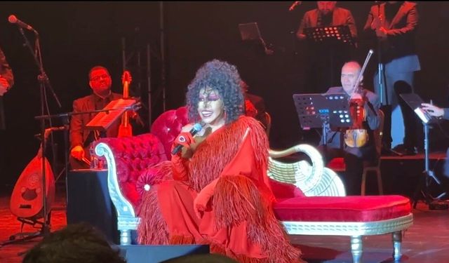 Kuşadası’nda yuhalanmıştı, olaylı konserin ardından Bursa’da sahne aldı