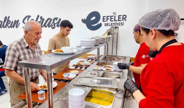 Efeler’de Kent Lokantası vatandaşın sofrasına destek oluyor
