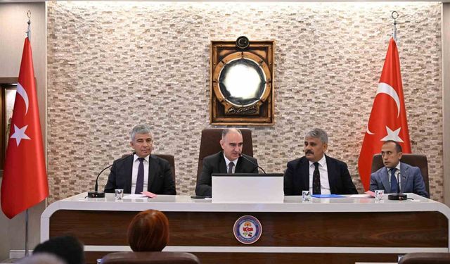 Manisa’da sahipsiz hayvanlara yönelik çalışmalar değerlendirildi