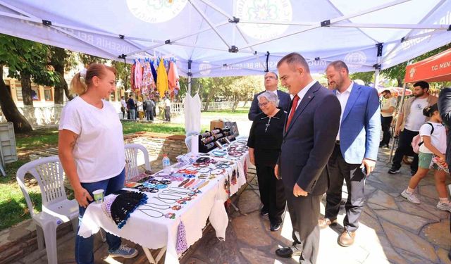 Vali Akbıyık, Mor Pazar’ı ziyaret etti