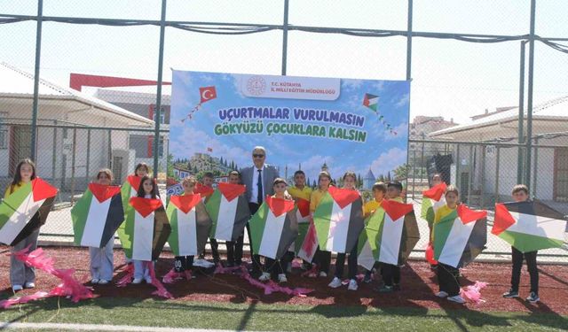 Kütahya’da öğrencilerden Gazze’deki çocuklara uçurtmalı mesaj