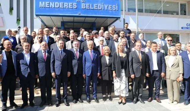 Uraloğlu açıkladı: Menderes-Gümüldür yolu ihaleye çıkıyor