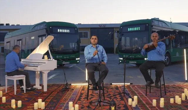 BakuBus şoförlerinden Milli Müzik Günü’ne özel performans