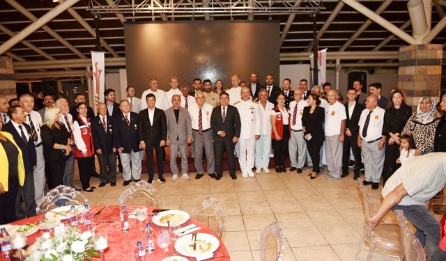 Marmaris’te gaziler ve şehit yakınları geleneksel yemekte buluştu