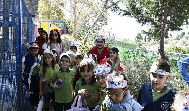 Kuşadası’nda 355 öğrenci hayvan dostlarıyla buluştu