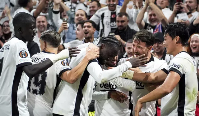 4 gol, 1 kırmızı kart! Beşiktaş Avrupa'da namağlup ilerliyor 2-2