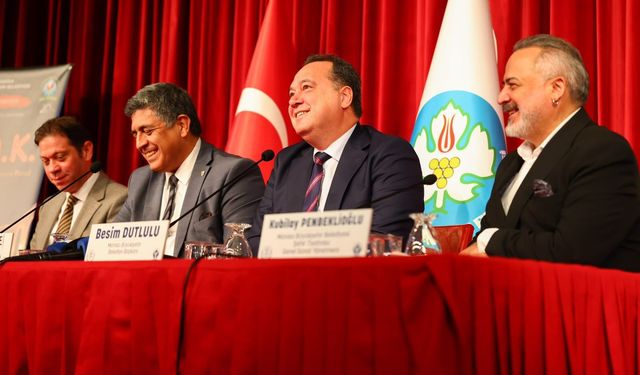 Başkan Dutlulu, “Manisa Tiyatro ile Yaşayan Bir Şehir Oldu”