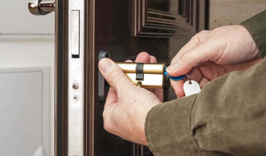 Çelik kapı alırken nelere dikkat etmelisiniz? Hırsızlar hangi kapıları açamıyor?
