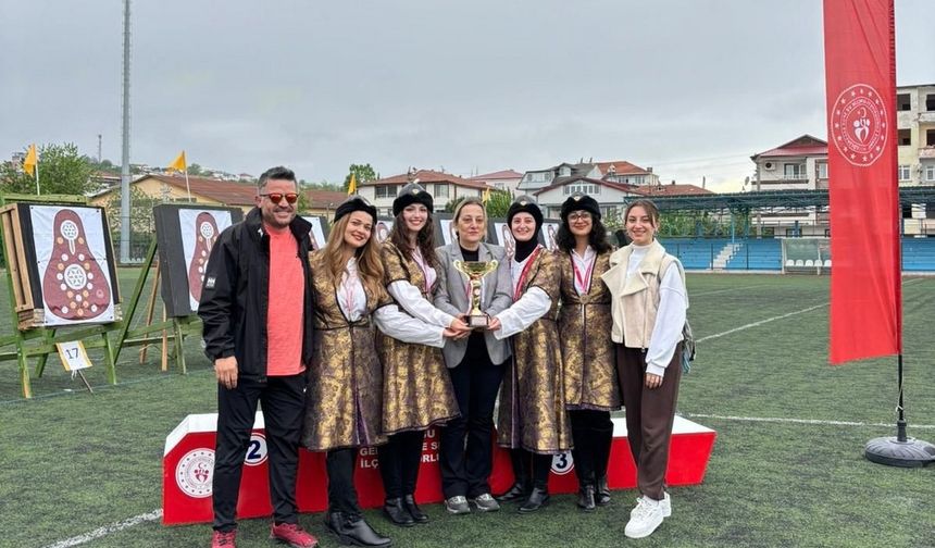 Geleneksel Türk Okçuluk Turnuvası'nda Türkiye Şampiyonu Manisa Oldu