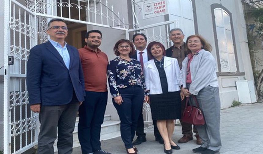 İzmir Tabip Odası'nda Yeni Yönetim Kurulu Göreve Başladı
