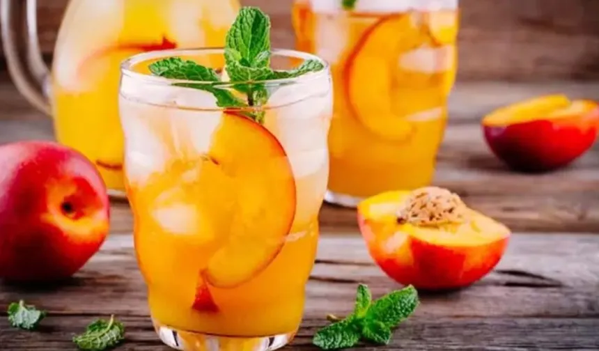 Yaz sıcaklarında serinleten 5 harika içecek