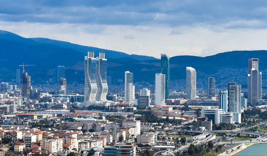 İzmir’de şehir merkezinde mutlaka görülmesi gereken 10 yer