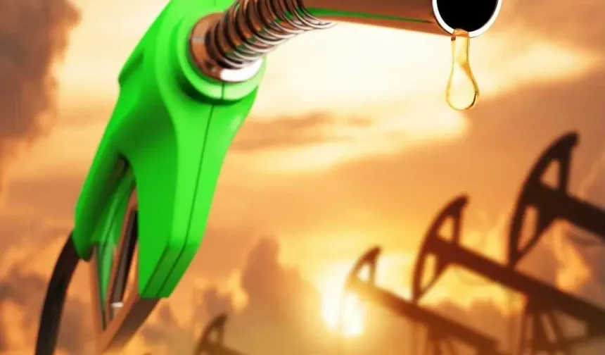 Benzine 4,30 TL indirim beklentisi: Yeni fiyatlar belli oldu