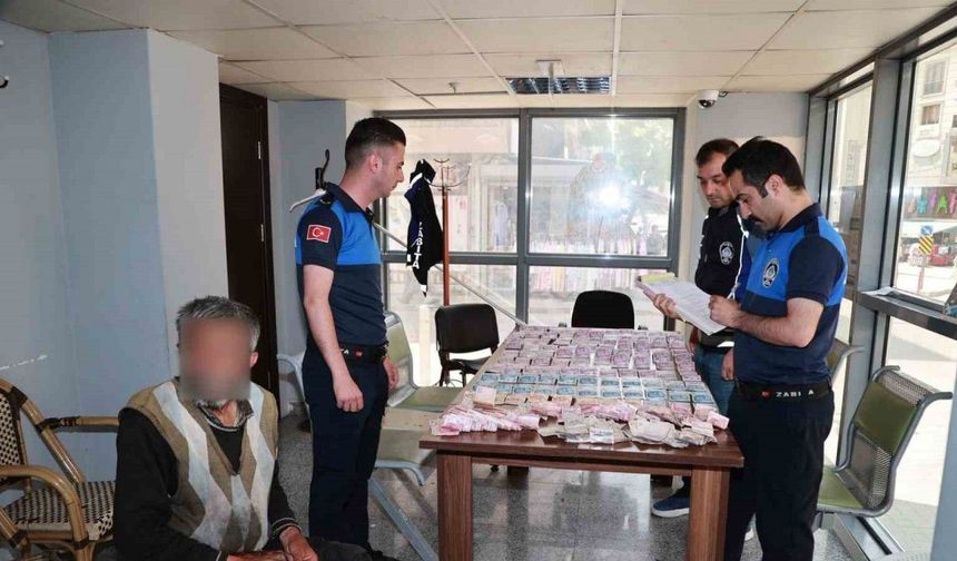 Dilencinin üzerinden 20 bin TL çıktı, zabıta bile şaştı kaldı