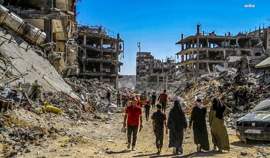 Gazze’de yardım dağıtım merkezinde izdiham: Çok sayıda ölü var