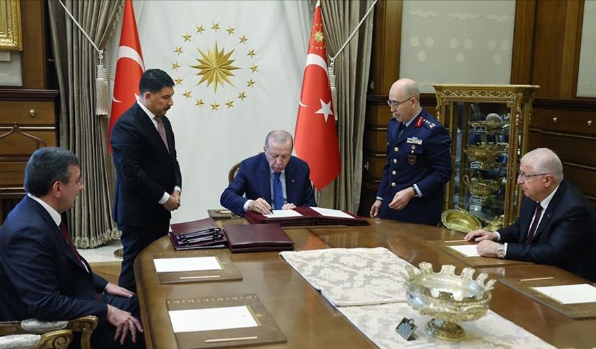 YAŞ kararları belli oldu: Genelkurmay Başkanı değişti