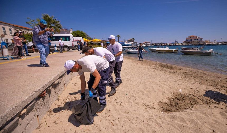 Plajdan 750 kilogram atık toplandı