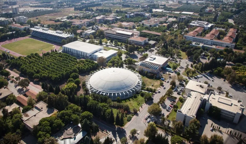 Ege Üniversitesi'nde dev operasyon