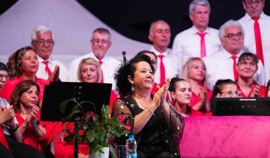 Aliağa’da Emel Taşçıoğlu rüzgarı