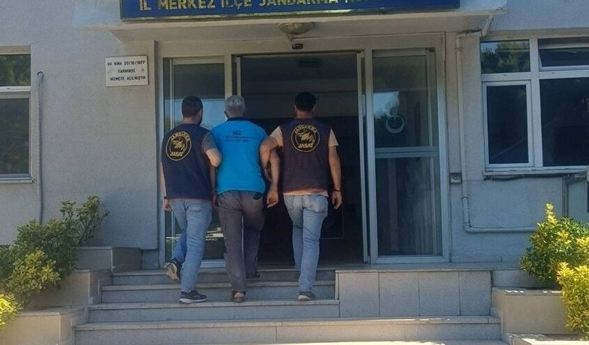 Çanakkale’de farklı suçlardan aranan 10 şüpheli tutuklandı
