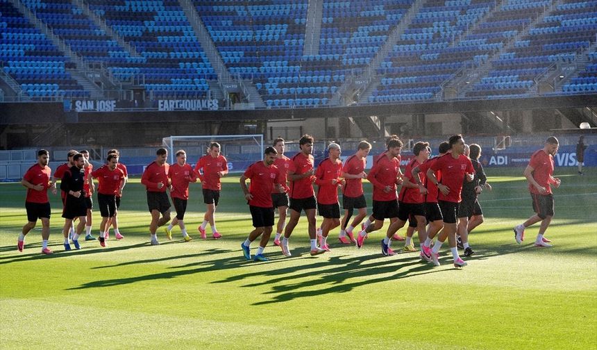 Paraguay hazırlıkları devam ediyor