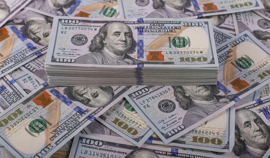 Piyasalarda kritik gün! Dolar 46 lira seviyesini geçti