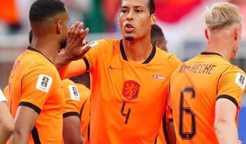 Hollanda lider çıktı