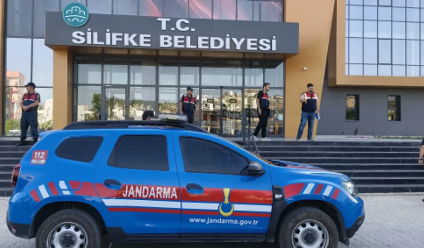 Silifke Belediyesi’ne Operasyon: Belediye Başkanı Dahil Çok Sayıda Gözaltı