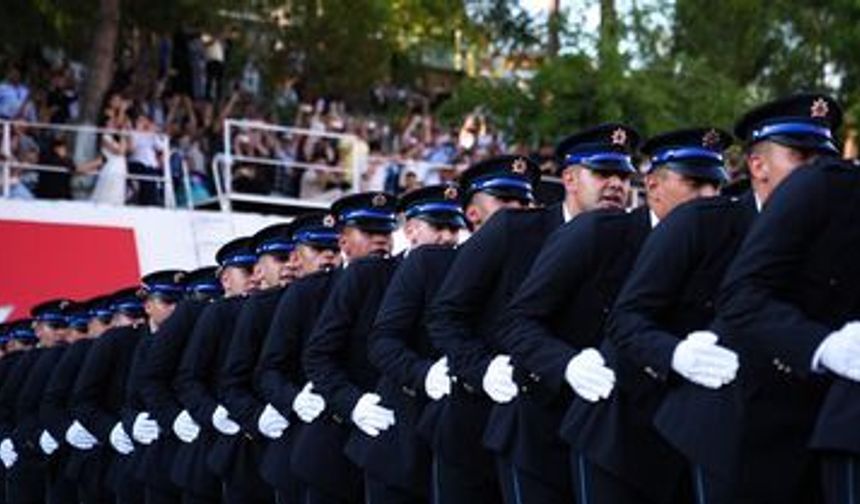 376 polis göreve hazırlanıyor