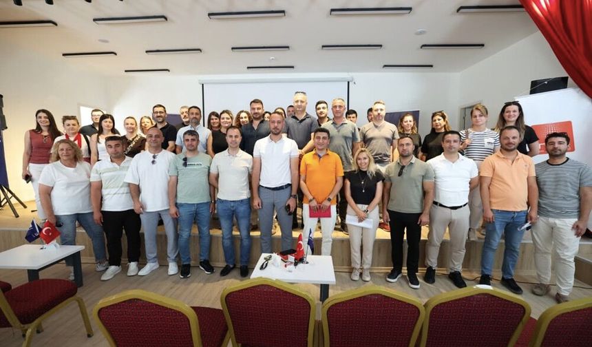 Belediyeler Çeşme'de Buluştu