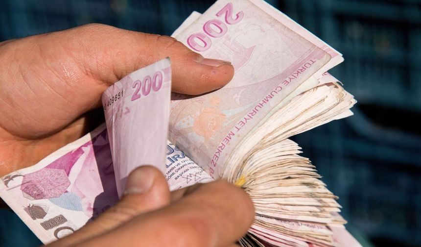 Petrol düştü, motorine indirim geldi