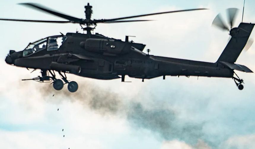 Savaşta bir ilk! ABD ordusuna ait helikopter Hürmüz Boğazı'nda düştü