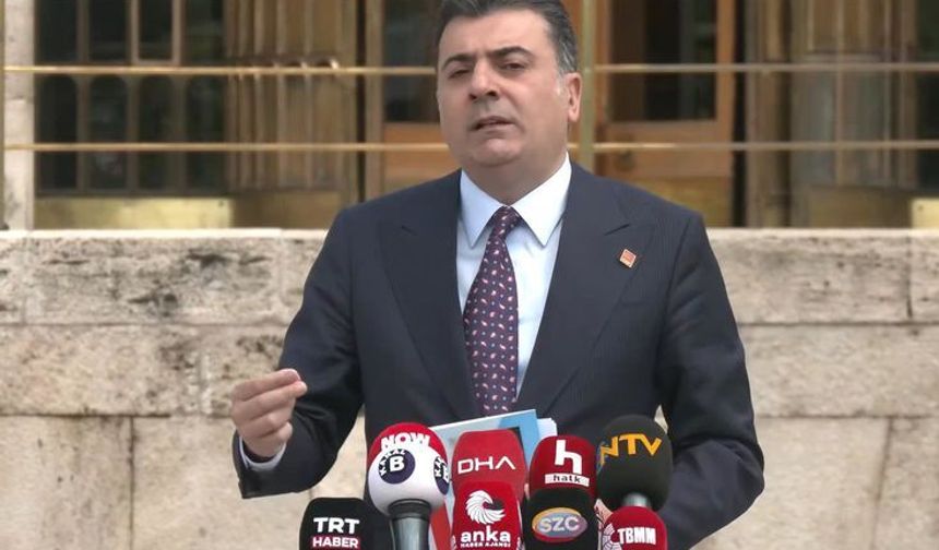 CHP'de kriz büyüyor: Kurultay tartışması alevlendi