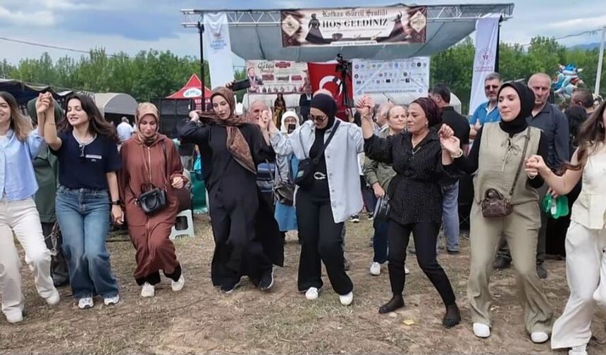 Sakarya'da Gürcü Şenliği binleri buluşturdu
