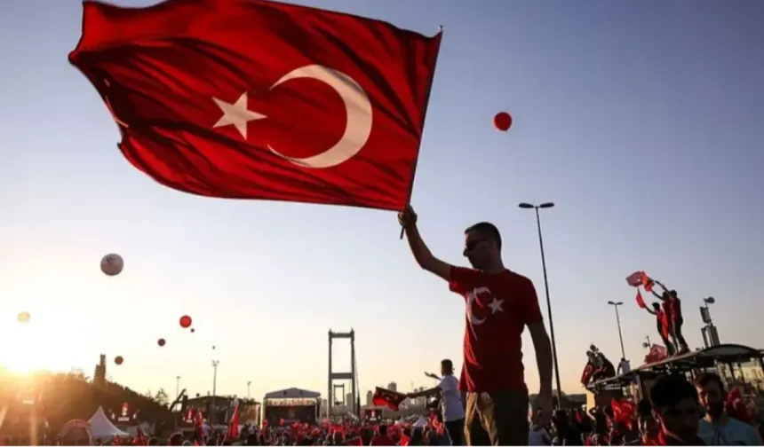 15 Temmuz tatil mi, bu yıl hangi güne denk geliyor?